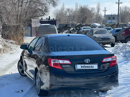 Toyota Camry 2013 года за 8 500 000 тг. в Актобе – фото 9