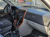 Kia Carnival 1998 года за 1 800 000 тг. в Шымкент
