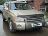 Toyota Highlander 2002 годаfor6 000 000 тг. в Астана