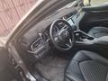 Toyota Camry 2018 года за 9 500 000 тг. в Кызылорда – фото 10