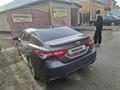 Toyota Camry 2018 года за 9 500 000 тг. в Кызылорда – фото 2