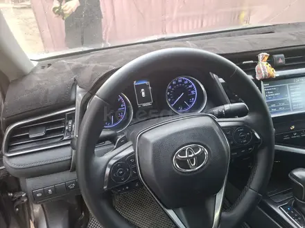 Toyota Camry 2018 года за 9 500 000 тг. в Кызылорда – фото 6