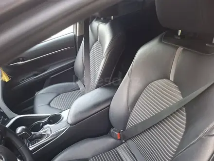 Toyota Camry 2018 года за 9 500 000 тг. в Кызылорда – фото 8