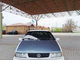 Volkswagen Passat 1994 года за 600 000 тг. в Шымкент – фото 2