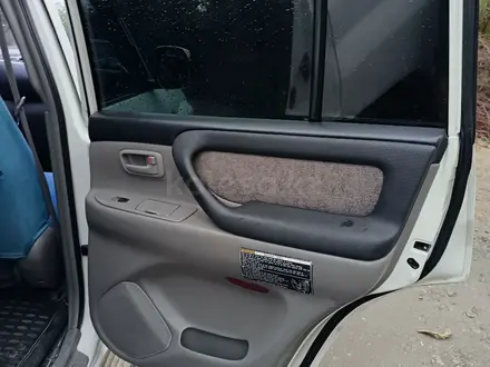 Toyota Land Cruiser 2005 года за 10 000 000 тг. в Усть-Каменогорск – фото 13