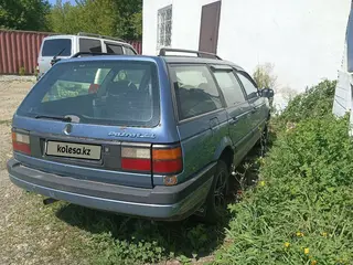 Volkswagen Passat, 1991