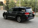 Toyota Land Cruiser 2017 годаүшін33 500 000 тг. в Алматы – фото 4