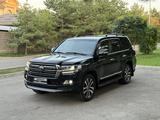 Toyota Land Cruiser 2017 года за 33 500 000 тг. в Алматы
