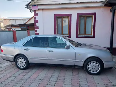 Mercedes-Benz E 280 1998 года за 3 000 000 тг. в Алматы – фото 3