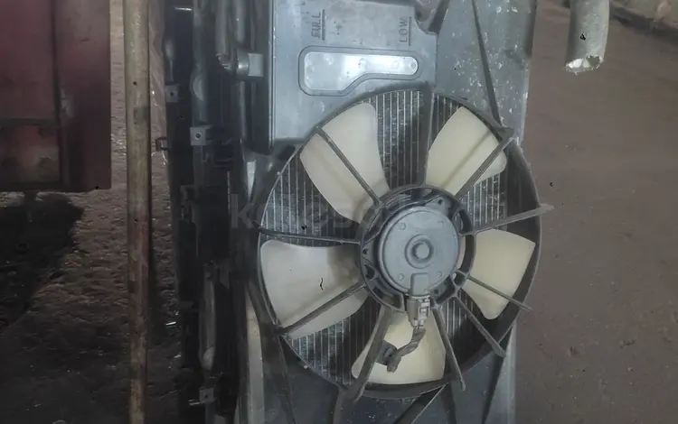 Радиатор охлаждения каролла 120 за 25 000 тг. в Алматы