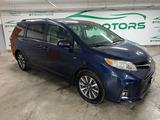 Toyota Sienna 2018 года за 14 500 000 тг. в Астана