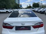 Toyota Camry 2015 годаfor9 500 000 тг. в Астана – фото 2