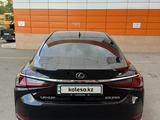 Lexus ES 250 2018 годаfor21 000 000 тг. в Павлодар – фото 5
