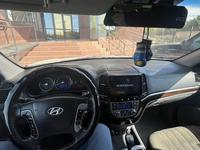 Hyundai Santa Fe 2011 годаүшін7 900 000 тг. в Актау