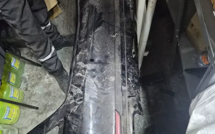 Задний бампер w222 за 100 000 тг. в Астана