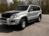 Toyota Land Cruiser Prado 2005 года за 12 000 000 тг. в Риддер – фото 2