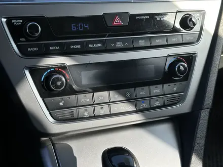 Hyundai Sonata 2014 года за 5 550 000 тг. в Атырау – фото 22