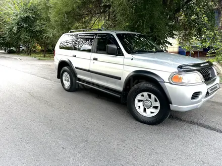 Mitsubishi Montero Sport 2002 года за 5 100 000 тг. в Алматы – фото 2