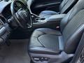 Toyota Camry 2021 года за 12 500 000 тг. в Алматы – фото 8