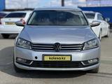 Volkswagen Passat 2011 года за 4 700 000 тг. в Костанай – фото 2