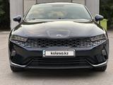 Kia K5 2021 года за 9 800 000 тг. в Алматы – фото 5