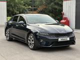 Kia K5 2021 года за 9 800 000 тг. в Алматы