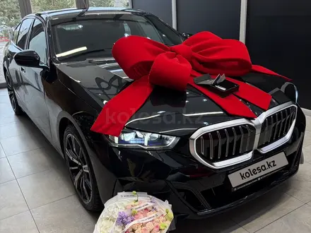 BMW 530 2025 года за 43 000 000 тг. в Астана – фото 19