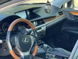 Lexus ES 300h 2013 года за 6 850 000 тг. в Атырау – фото 5