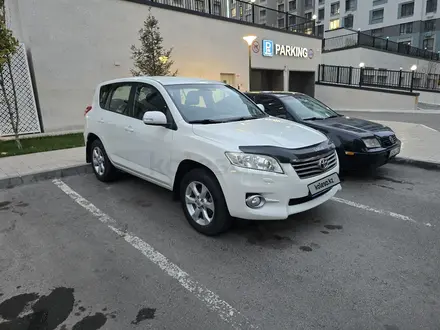 Toyota RAV4 2010 года за 6 700 000 тг. в Астана