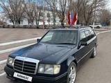 Mercedes-Benz E 320 1991 годаүшін2 550 000 тг. в Жезказган – фото 3