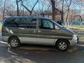 Hyundai Starex 2000 годаfor1 900 000 тг. в Шымкент – фото 2