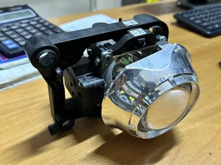 Фара w212 дорест запчасти линза и тд за 1 000 тг. в Астана – фото 2
