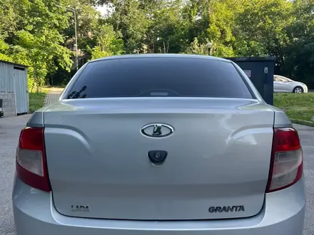 ВАЗ (Lada) Granta 2190 2013 года за 2 000 000 тг. в Алматы – фото 2