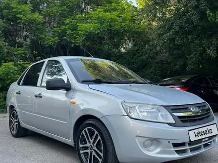 ВАЗ (Lada) Granta 2190 2013 года за 2 000 000 тг. в Алматы – фото 7
