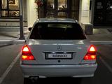 Mercedes-Benz C 200 1993 годаүшін700 000 тг. в Караганда – фото 2