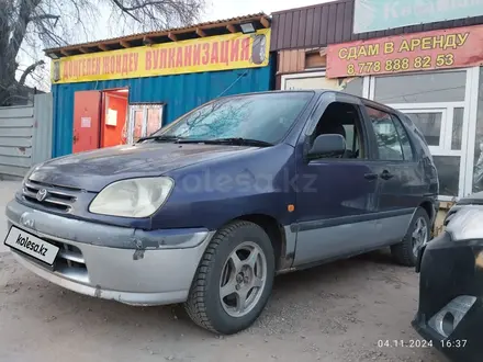 Toyota Raum 1998 года за 1 500 000 тг. в Алматы – фото 3