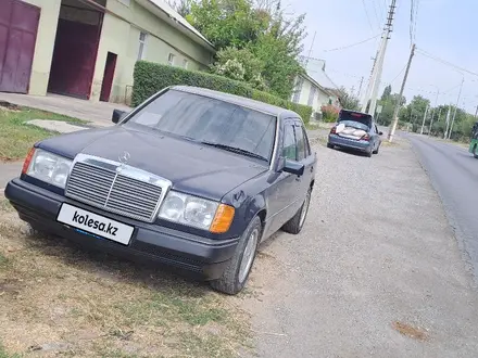 Mercedes-Benz E 230 1990 года за 1 600 000 тг. в Шымкент