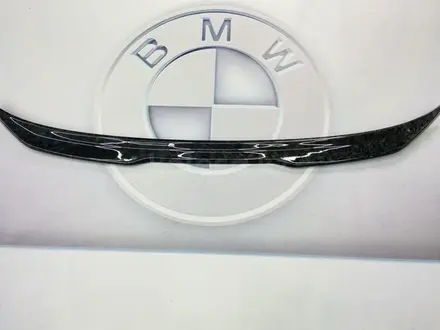 Спойлер BMW G30/F90 кованный карбон за 130 000 тг. в Астана