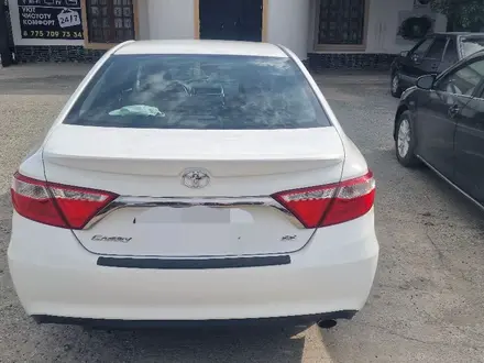 Toyota Camry, 2016