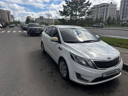 Kia Rio 2015 года за 4 800 000 тг. в Астана