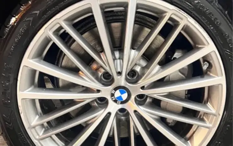 BMW g30 штатные дискиүшін180 000 тг. в Шымкент