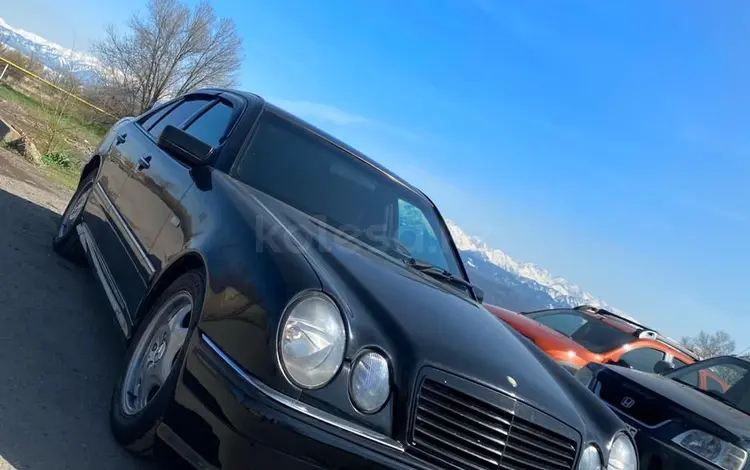 Mercedes-Benz E 200 1997 года за 2 400 000 тг. в Алматы