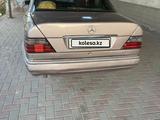Mercedes-Benz E 200 1993 года за 1 500 000 тг. в Алматы – фото 3