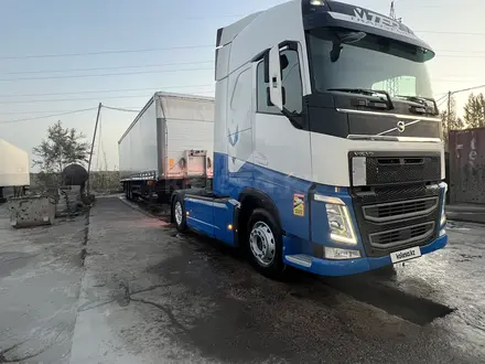 Volvo 2017 года за 31 000 000 тг. в Шымкент – фото 3