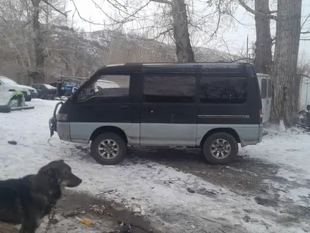 Mitsubishi Delica 1994 года за 1 200 000 тг. в Усть-Каменогорск