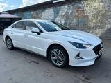 Hyundai Sonata 2020 года за 10 200 000 тг. в Кокшетау – фото 2