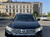 Toyota Highlander 2011 года за 11 800 000 тг. в Шымкент