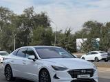 Hyundai Sonata 2021 года за 14 500 000 тг. в Алматы