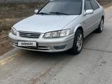 Toyota Camry 2001 годаfor3 600 000 тг. в Алматы – фото 3