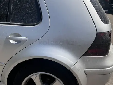 Volkswagen Golf 2003 года за 1 200 000 тг. в Алматы – фото 7